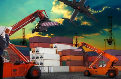 散貨船運輸一直是國際貿(mào)易中不可或缺的一環(huán)