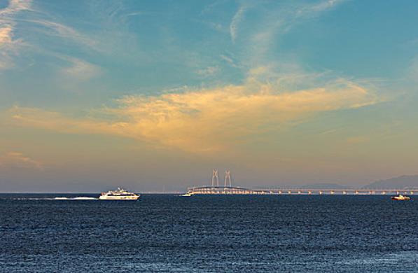 干散貨船的獨(dú)特之處在哪？以及它們在國際貿(mào)易中的角色是什么？